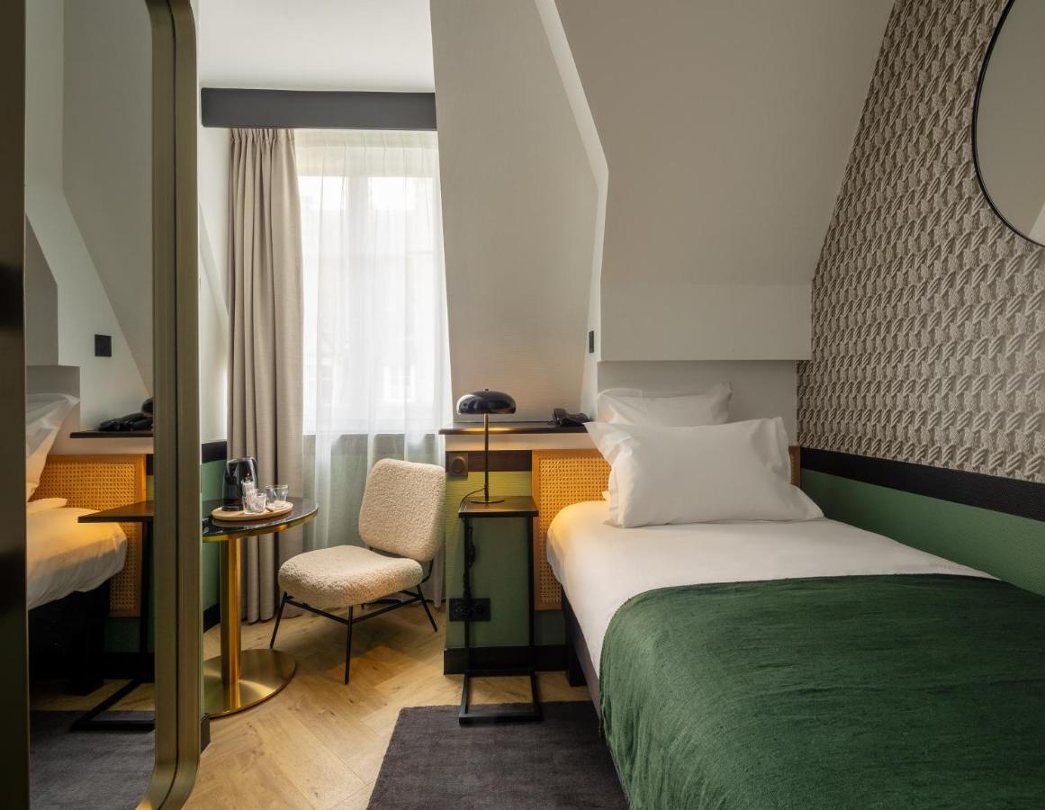 Hotel Bristol Union Intra Muros Saint-Malo Exterior photo